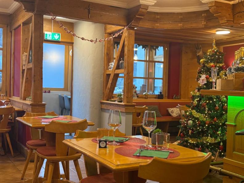 Image 1 - Ristorante Steak House Airö